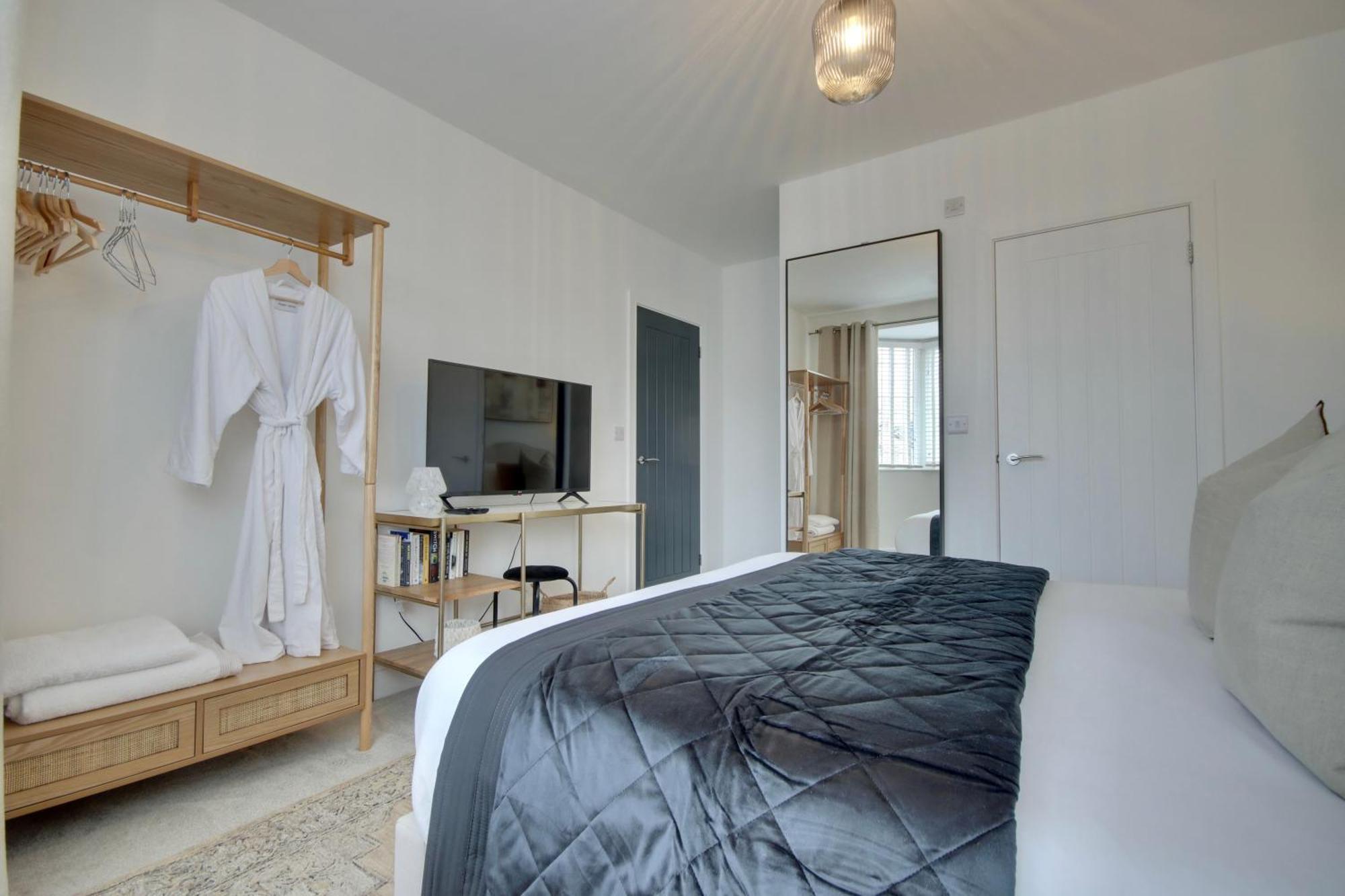 Clover Lodge Portsmouth Luxury Home With Off Road Free Parking Kültér fotó