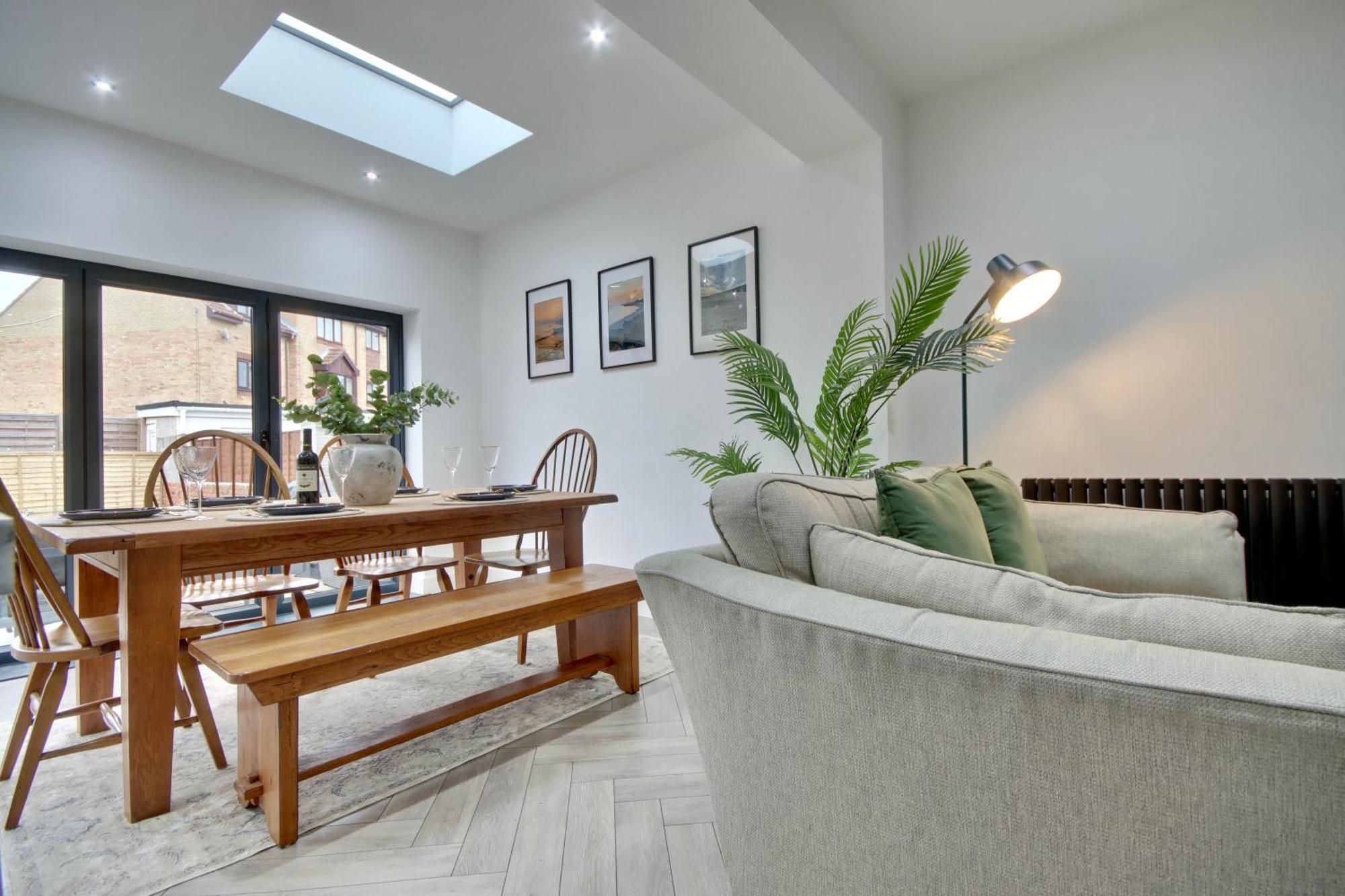 Clover Lodge Portsmouth Luxury Home With Off Road Free Parking Kültér fotó