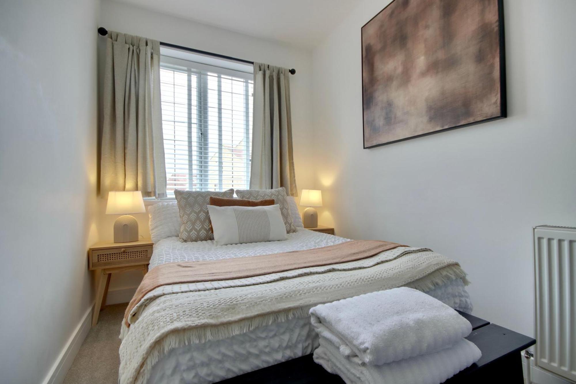 Clover Lodge Portsmouth Luxury Home With Off Road Free Parking Kültér fotó